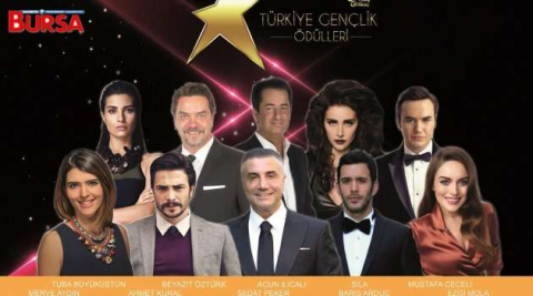 Gençler yılın en iyilerini seçti...