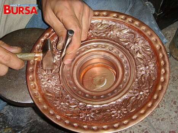 Evlerin bodrumundan vitrinlere (Osman ÇETİN)