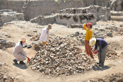 İznik'te çini fırınları kazısı başladı
