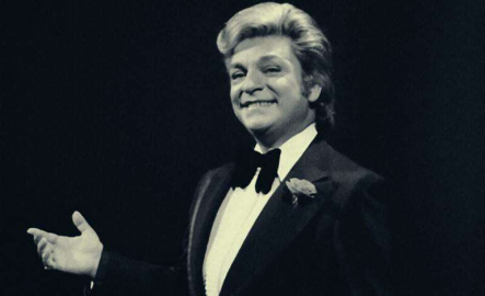 Zeki Müren'i 20 yıl önce kaybettik