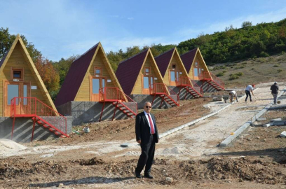 İznik Belediyesi Bungalov evlerinde sona geldi