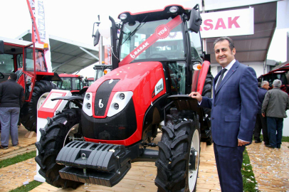 Başak Traktör Bursa Tarım Fuarı’nda Çiftçilerimizi yeni modelleriyle ağırlıyor