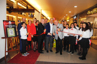 ZAFER PLAZA AVM DR. AYTEN BOZKAYA ORTAOKULU ÖĞRENCİLERİNİN SERGİSİNE EV SAHİPLİĞİ YAPTI