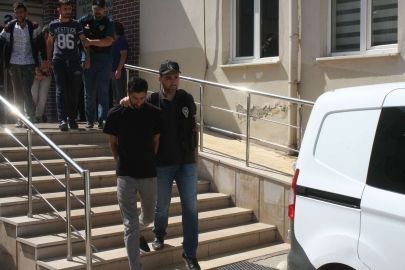 Bursa'da whatsApp ihbar hattı meyvesini vermeye başladı, 1 kilo uyuşturucu ele geçirildi