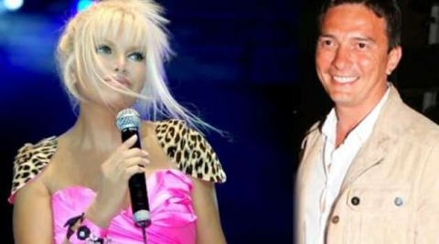 22 Yaş Küçük Sevgili Yapan Ajda Pekkan'a Aileden veto yedi