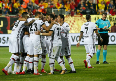 Beşiktaş, Göztepe Maçındaki Çirkin Tezahürat Sebebiyle PFDK'ya Sevk Edildi