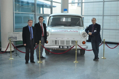 Emektar ambulans Ford’un anı kitabında