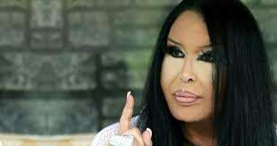 "Helal Olsun" Dedirten Hareket: Bülent Ersoy "Eğlence Zamanı Değil" Deyip Konserini Erteledi