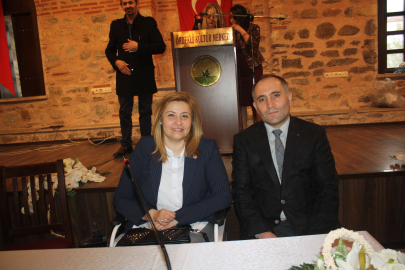 ‘GÖNÜL ÇİÇEKLERİ’  SÖYLEŞİDE BULUŞTU