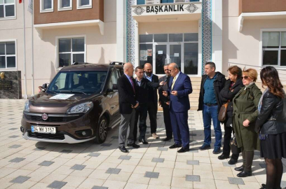 İznik Belediyesi’ne araç hibe edildi