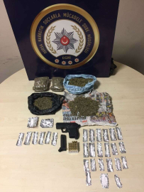 Bursa'da polis uyuşturucu satıcılarına göz açtırmıyor