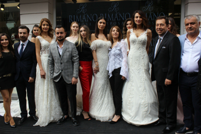 Ünlü mankenler Bursa'da gelinlik tanıttı