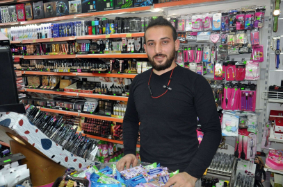 Dükkan sahibinin tezgah üzerinde unuttuğu çek koçanı ve parası çalındı