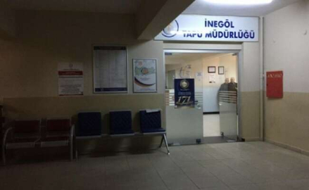 İnegöl Tapu Müdürlüğü'ne operasyon: 10 gözaltı