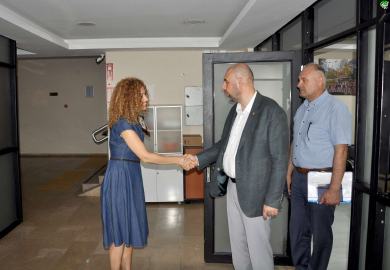 Orhangazi Belediye Başkanı Aydın, belediye personeliyle bayramlaştı