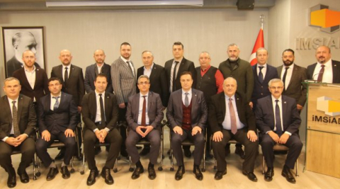 İMSİAD’DA ANDIÇ GÜVEN TAZELEDİ…  ·         MUSTAFA ANDIÇ YENİDEN İMSİAD BAŞKANI…