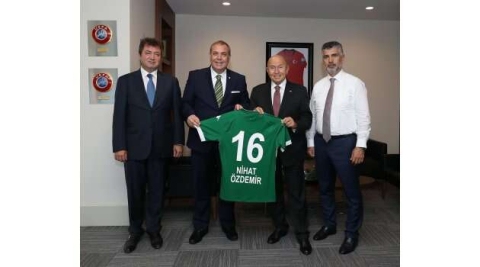 Başkan Kamat'tan Özdemir'e ziyaret