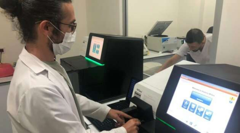 Covid-19 hastasından alınan SARS-CoV-2 virüs genomunun dizi analizi yapıldı