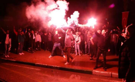 Bursa'da final coşkusu: Teksas'tan meşaleli kutlama