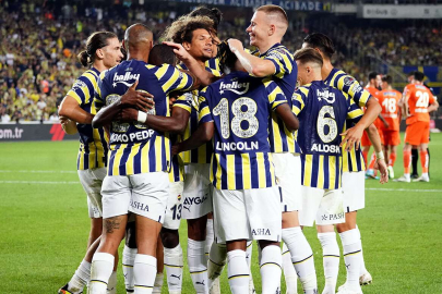 Fenerbahçe, finale yeni sezon formasıyla çıkacak