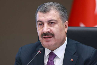 Bakan Koca'dan Özkan Uğur'un tedavisi hakkında açıklama