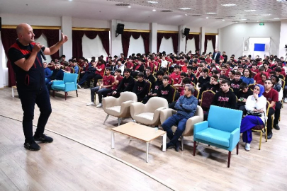 Uluslararası lisede “İklim değişikliği” eğitimi