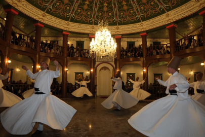 400 yıllık Mevlevihane’de sema gösterisi