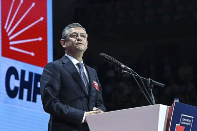 CHP'nin yeni genel başkanı Özgür Özel oldu