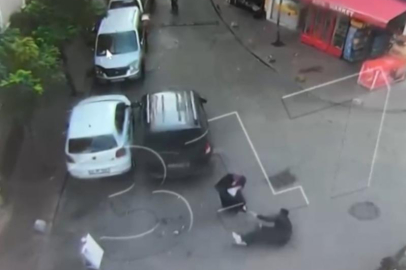 Sokak ortasında çatışma kamerada