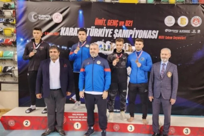 Büyükşehir Belediyesporlu karatecilerden 4 madalya