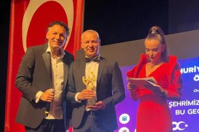 Dr. Sezgin'e anlamlı ödül