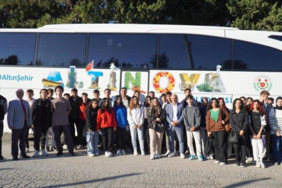 Altınova Belediyesi, lise öğrencilerinin ufkunu açıyor