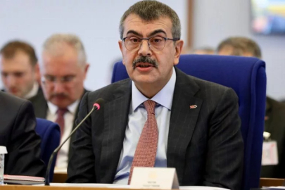 Bakan Tekin'den 'Öğretmenlik Meslek Kanunu' açıklaması