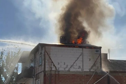 Bursa'da korkutan yangın: Alevlere teslim oldu