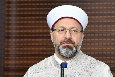 Erbaş: "Terörist İsrail, çocukları öldürmeye devam ediyor"