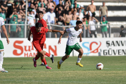Bursasporlu futbolcu Mustafa Genç 2 maç ceza aldı