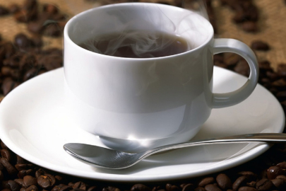 Kafeinin faydaları ve zararları nelerdir?