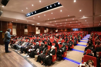 İnegöl'de Kudüs’e Ses Ver konferansı