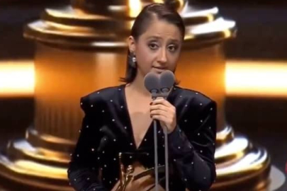 Cumhurbaşkanı Başdanışmanı Oktay Saral'dan Ecem Erkek’e tepki