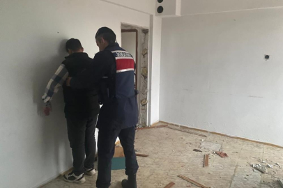 Bursa'da jandarma aranan 18 şahsı yakaladı