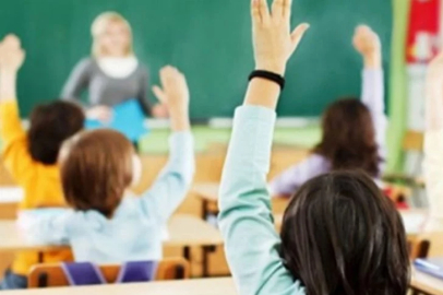 MEB’den mevzuatta yer almayan ‘sınıf annesi’ için okullara uyarı