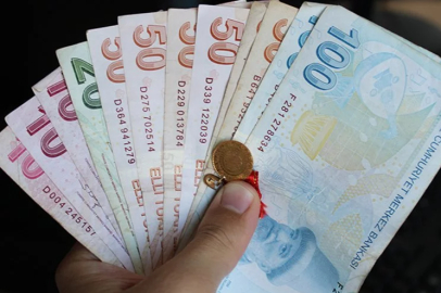 Bakan Işıkhan’dan önemli açıklama: Milyonların gözü kulağı asgari ücrette