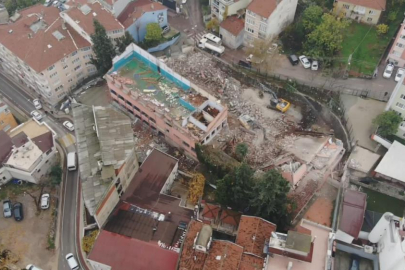 Bursa’daki tarihi okul yıkılıyor