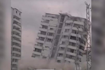 İş makinesinin darbesiyle 10 katlı bina yerle bir oldu