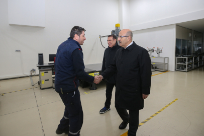 Vali Demirtaş'tan fabrika ziyareti