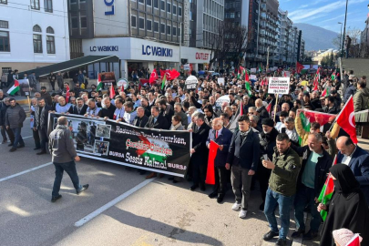 Bursa'da binlerce kişi Filistin'e destek için yürüdü