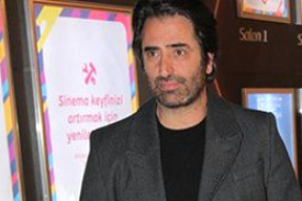 Mahsun Kırmızıgül kimdir? Mahsun Kırmızıgül kaç yaşında nereli?