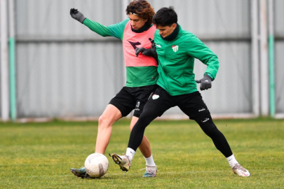 Bursaspor antrenmanda taktik çalıştı