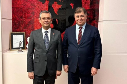 CHP İzmir’de büyük değişim: 20 yeni aday