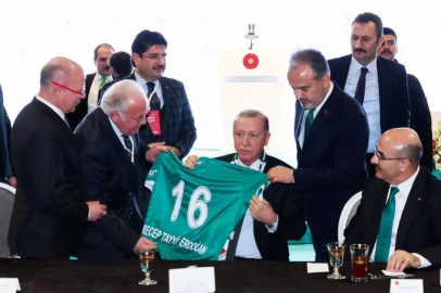 Bür’ün, Cumhurbaşkanı Erdoğan’la görüşmesi camiada heyecan oluşturdu